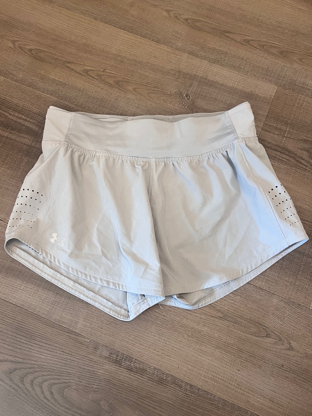 Under Armour Women's UA Speedpocket Shorts